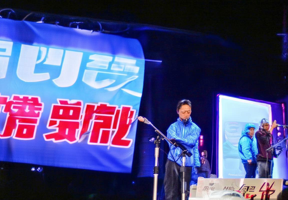 LCK焦点战：T1不敌GEN，Chovy沙皇对线飞机压制Faker，季后赛形势严峻